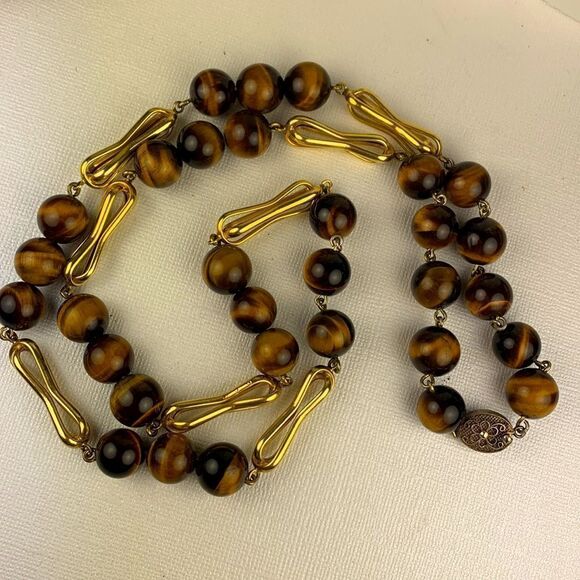 🟢3 items for $20 VINTAGE cats eyes gemstones with fancy clasp goldtone spacers - Picture 2 of 6